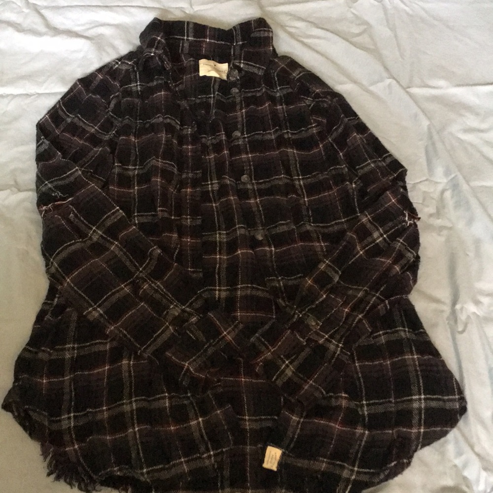 FLORAL PLAID BUTTON UP